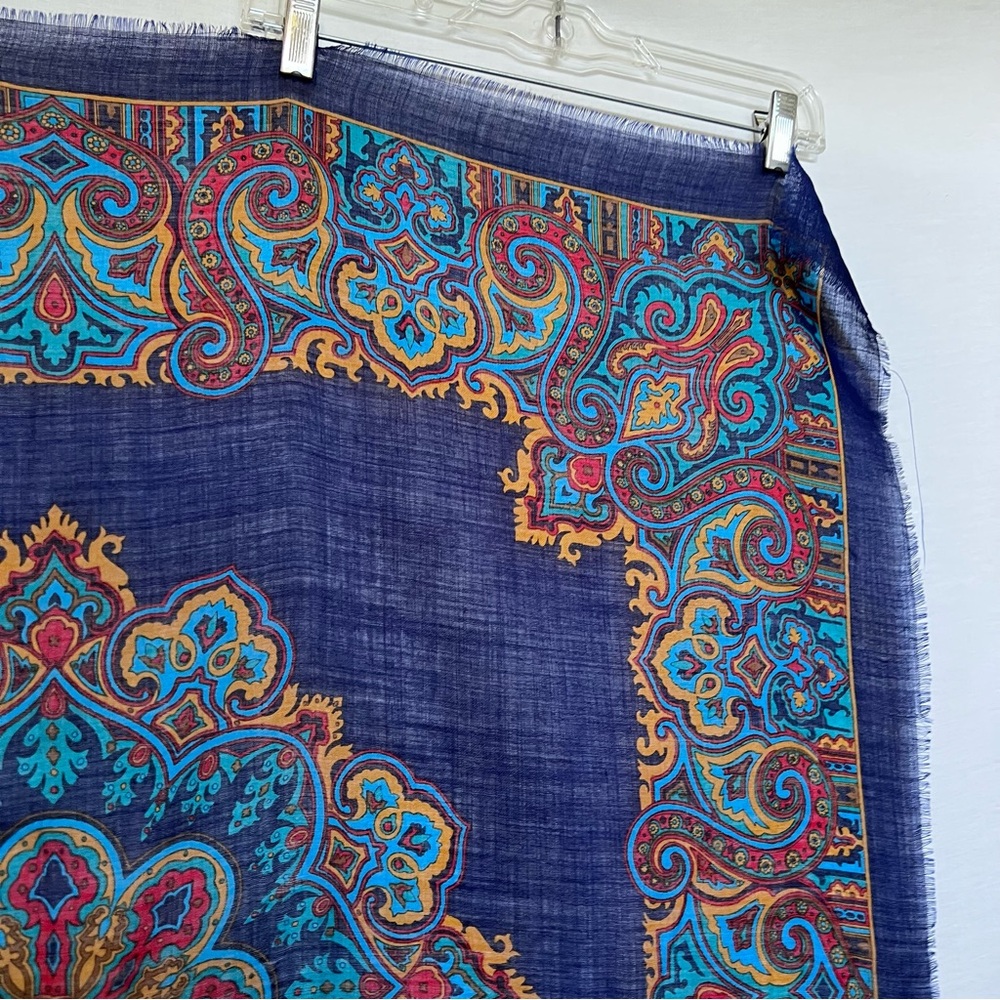 Vintage Ginnie Johansen Wool Scarf with Paisley Design 1986 - Picture 7 of 13
